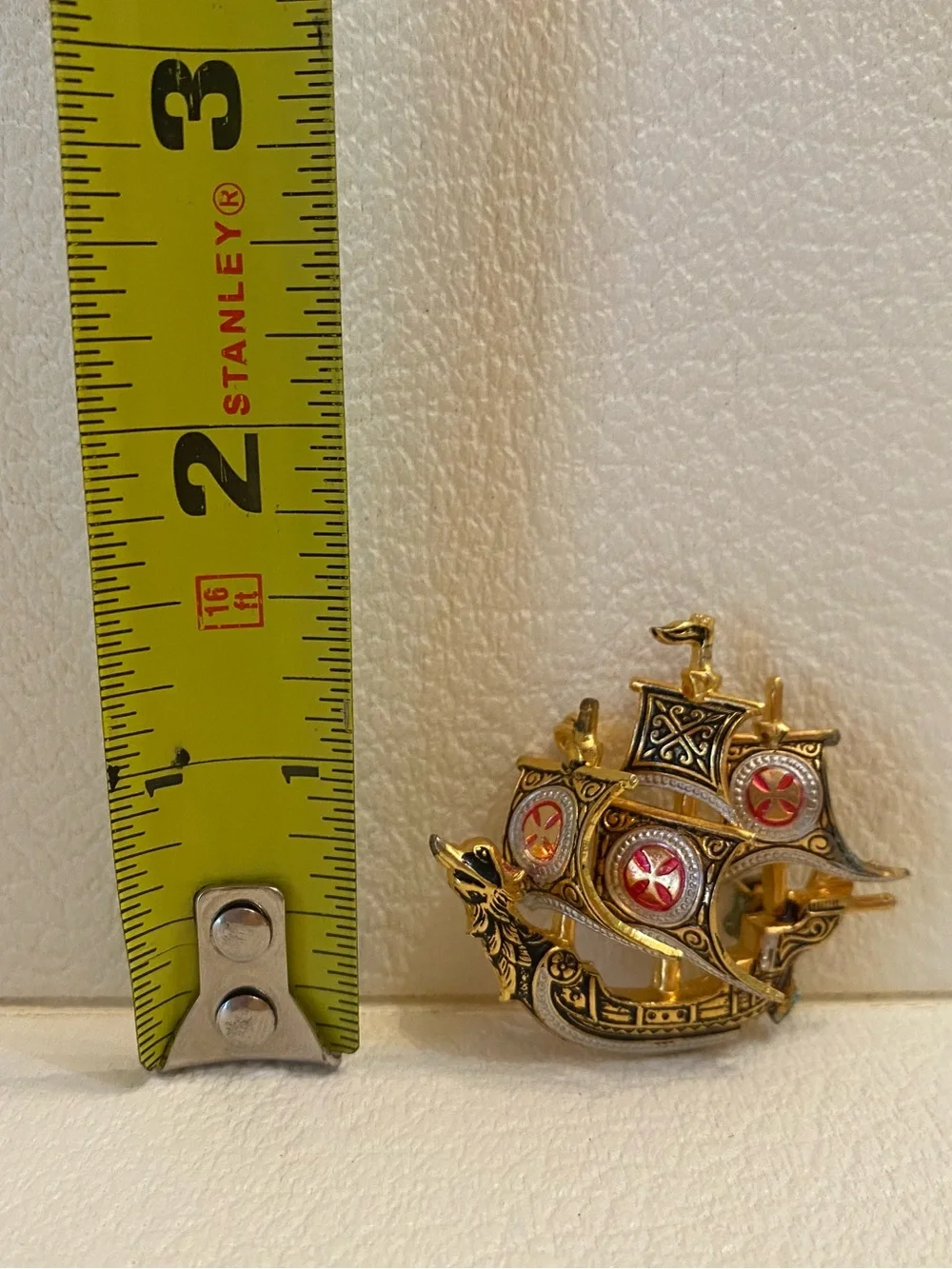 Vintage Collectible Damascene Spanish Galleon Gold Brooch w Red Enamel Accents